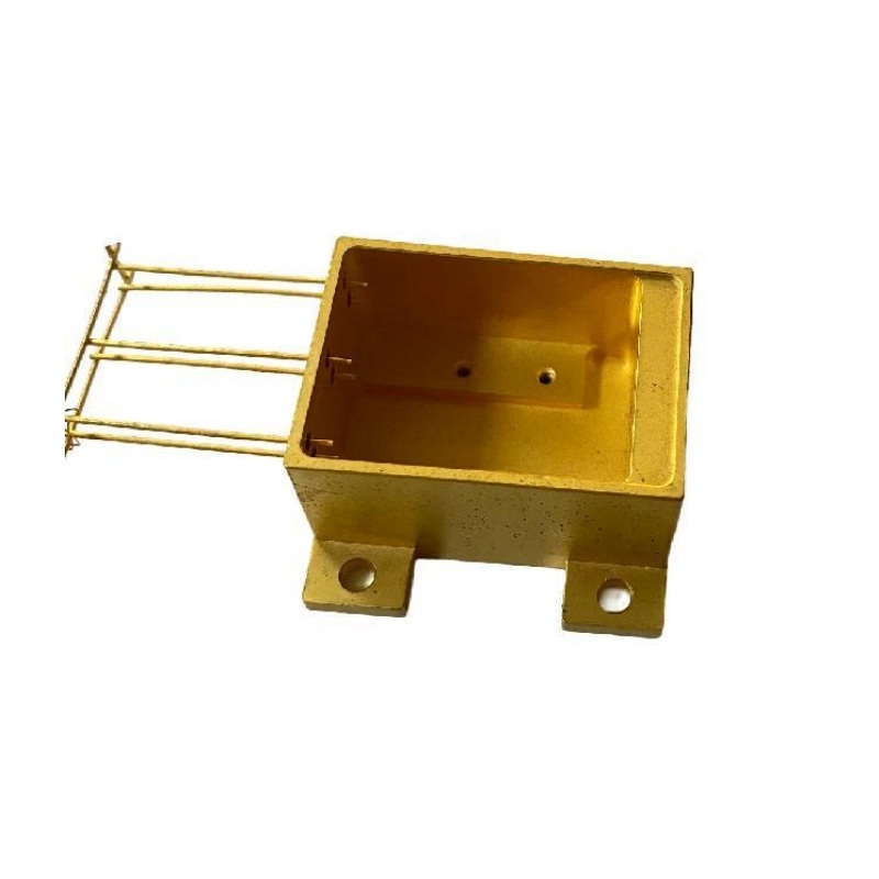 Serviço de chapeamento de ouro de peças de torneamento CNC para componentes a laser